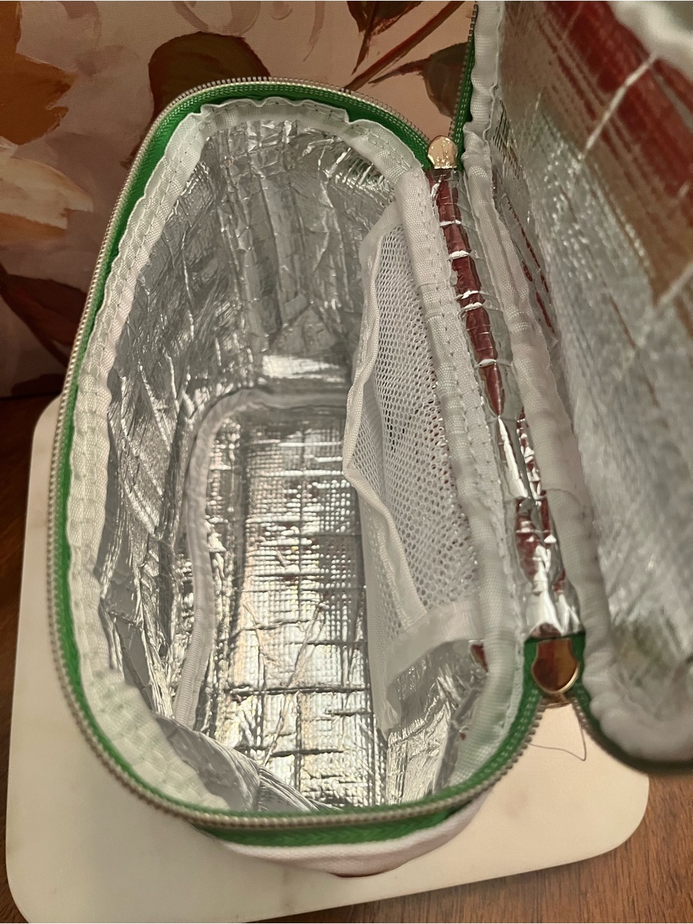 kate spade Multicolor Adventure Stripe Lunch Tote w/Insulated Interior (NWT) - Picture 10 of 12